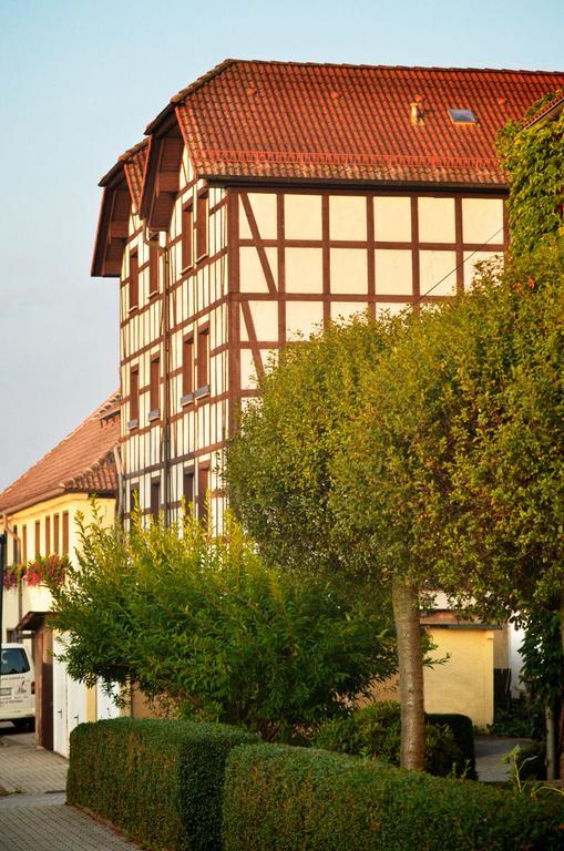 Adler Golf-& Tagungshotel Harth-Poellnitz ภายนอก รูปภาพ